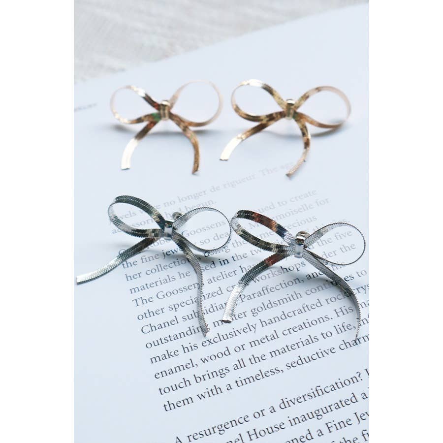 Sweetly Set Apart Bow Earrings