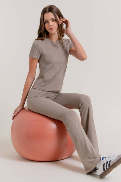 Run the Race Fold-Over Flare Leggings