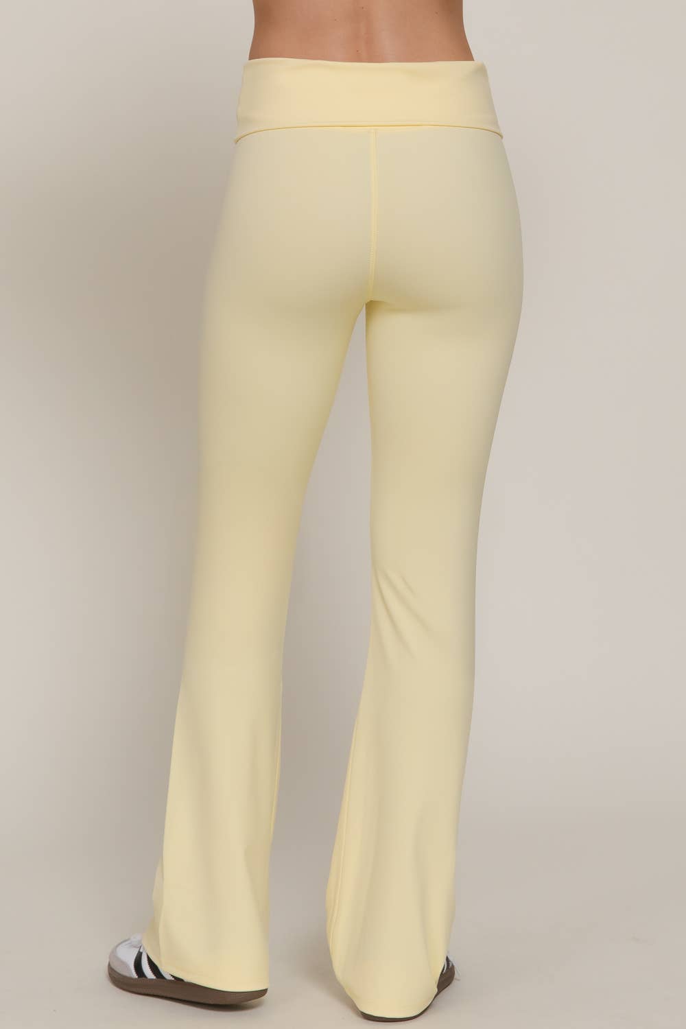 Run the Race Fold-Over Flare Leggings