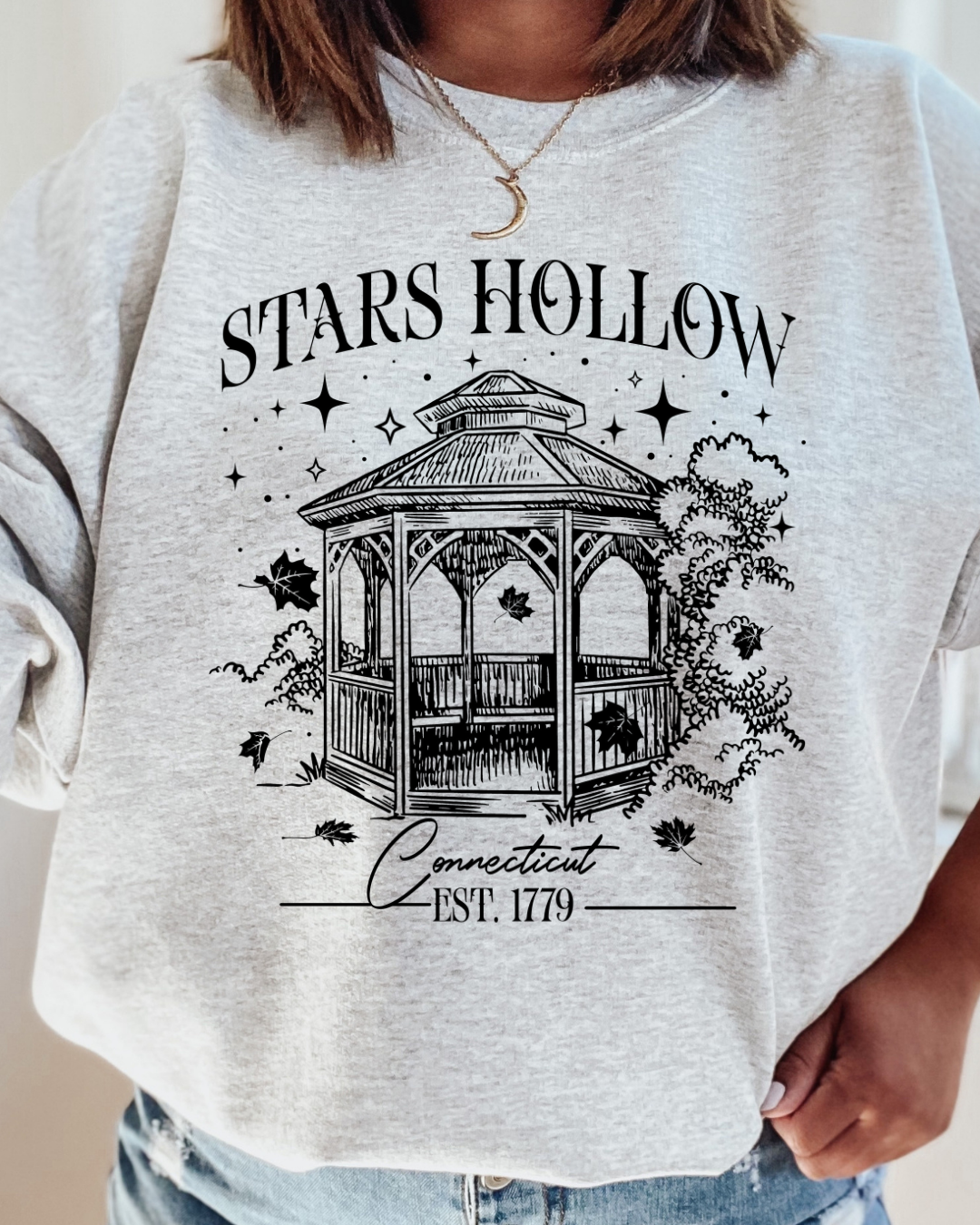 Stars Hallow Gazebo Gilmore Girl Crewneck Pullover