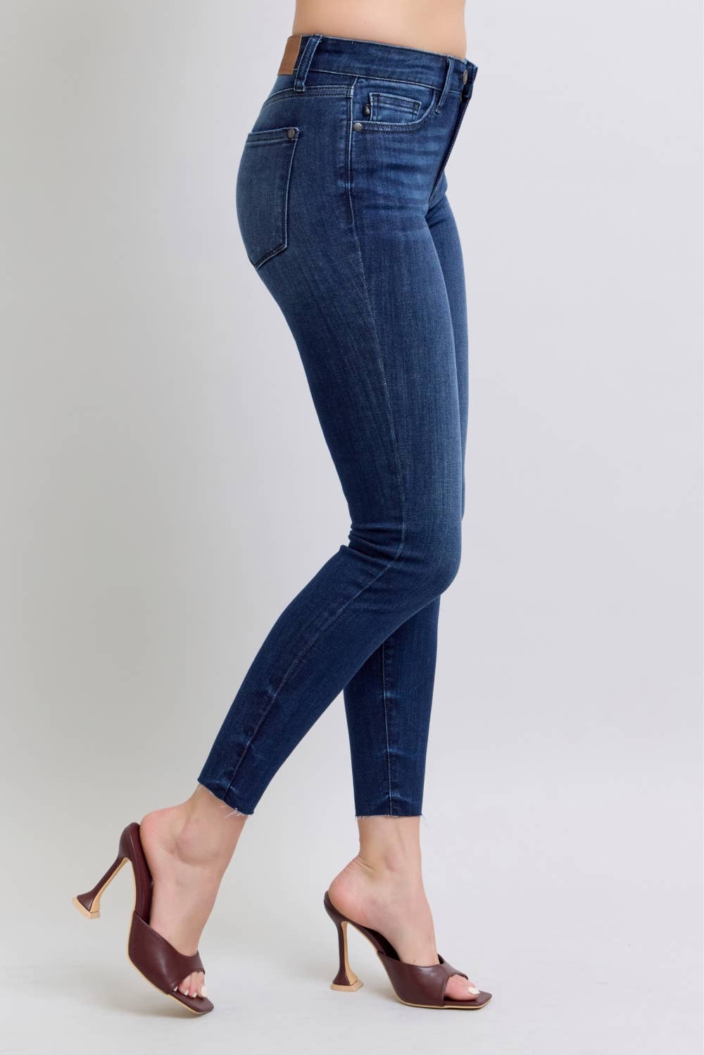 MR Skinny Raw Hem