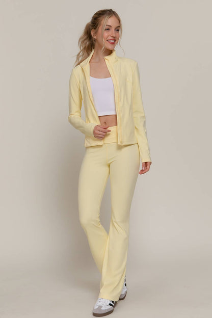 Run the Race Fold-Over Flare Leggings